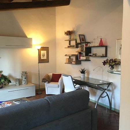Appartamento Il Glicine Pistoia Exterior photo